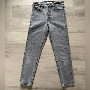 Levi’s Wedgie Grey Wash size 26